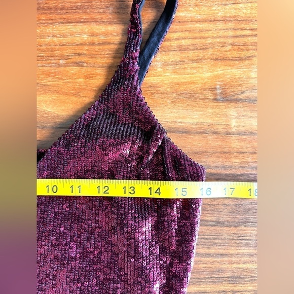 REFORMATION Women's Red Sequins Bordeaux Jimmy Mini Dess size XS - Picture 14 of 16